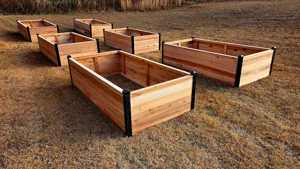 raised garden bed cedar planters